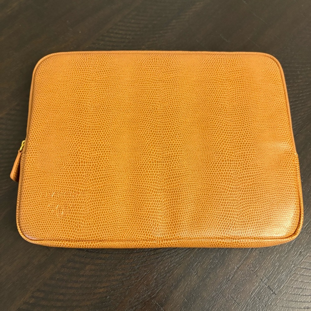 Francine Tablet Sleeve Storage Case New Brown Zipper Closure with Blue Interior